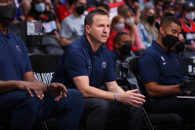 开云体育平台-NBA换帅大军再添两员 奇才求突破鹈鹕又动荡